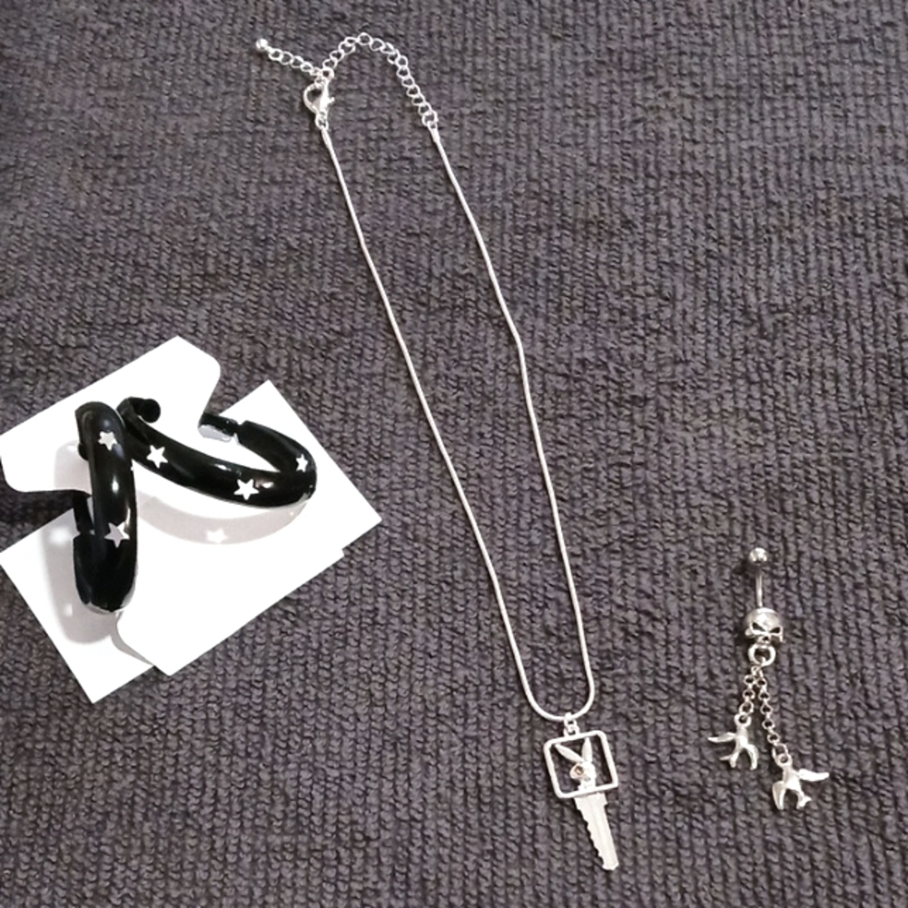 NWOT Jewelry Set